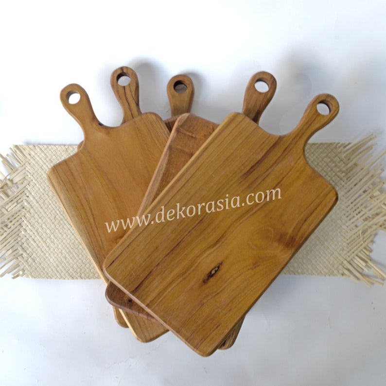 Wooden Antique Teak Cutting Board with Handle 1